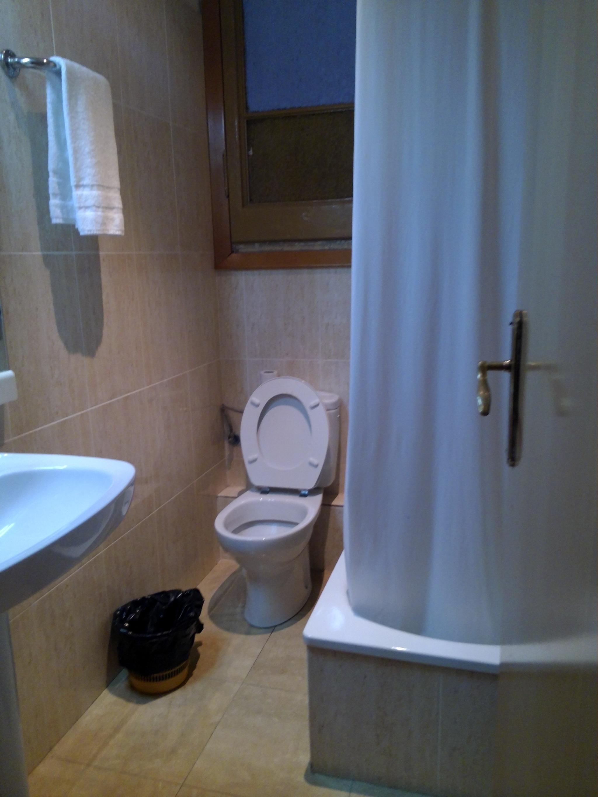 Hostal Balmes Centro Barcelona Exterior photo